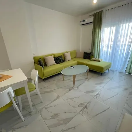 Daire Beachside Charm